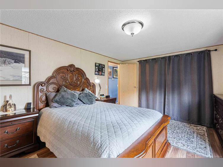 330 Horne Lake Road, Qualicum Beach, BC, V9K 1Z6 - 13