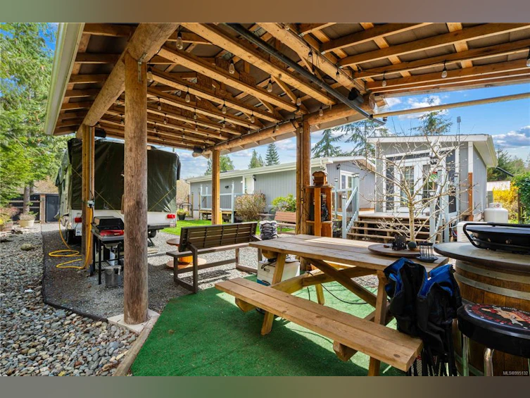 330 Horne Lake Road, Qualicum Beach, BC, V9K 1Z6 - 38