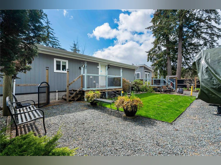 330 Horne Lake Road, Qualicum Beach, BC, V9K 1Z6 - 40
