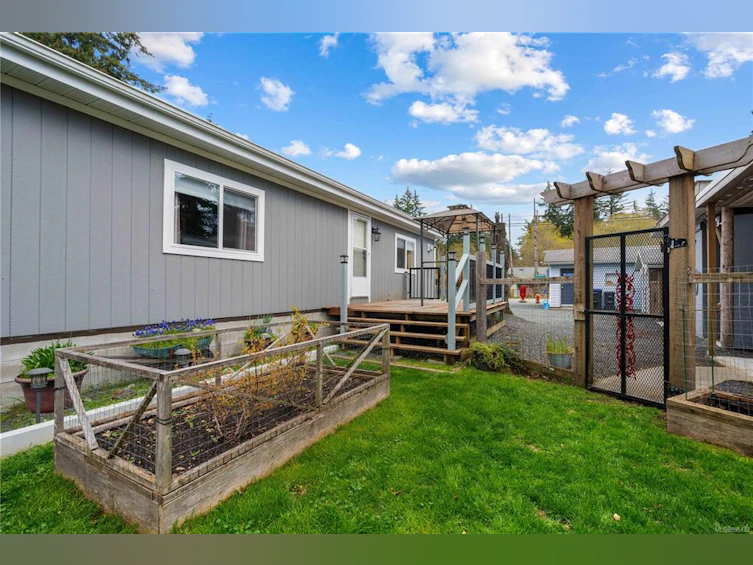 330 Horne Lake Road, Qualicum Beach, BC, V9K 1Z6 - 47