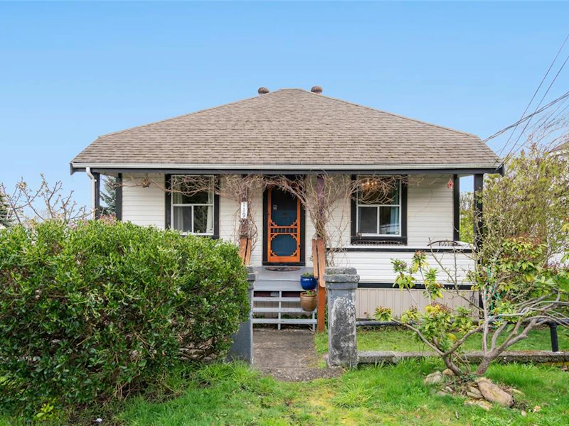 119 Irwin Street, Nanaimo BC V9R 4X3