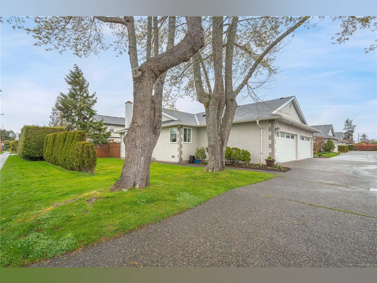 1-10055 Fifth Street, Sidney, BC, V8L 2X8 - 32