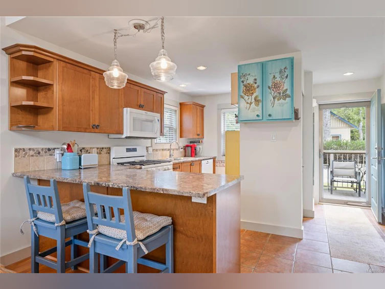 110-1080 Resort Drive, Parksville, BC, V9P 2E3 - 18