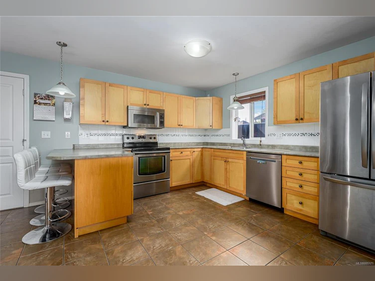 1265 Beckton Drive, Comox, BC, V9M 3Y5 - 9