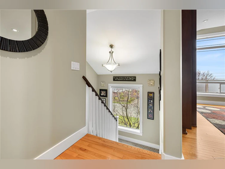 20 S Mclean Street, Campbell River, BC, V9W 6E1 - 10