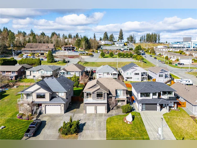 20 S Mclean Street, Campbell River, BC, V9W 6E1 - 84