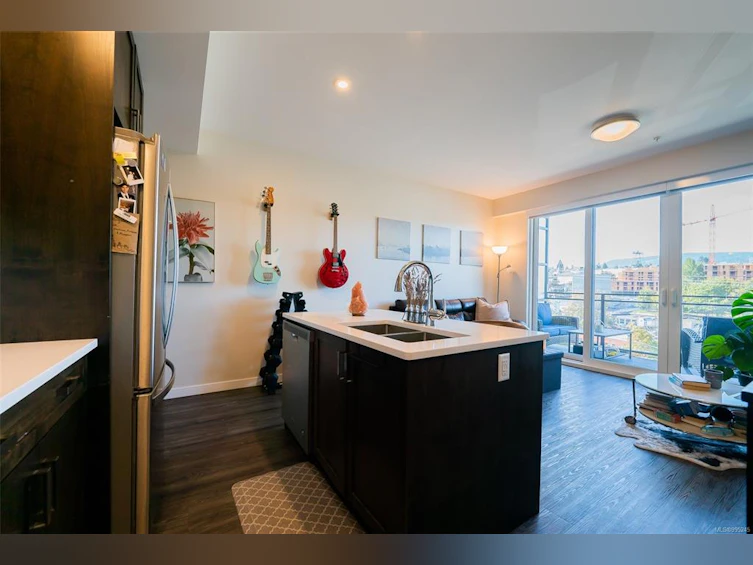 412-91 Chapel Street, Nanaimo, BC, V9R 0J3 - 6