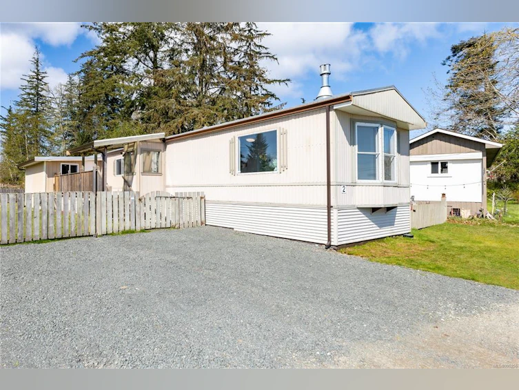 2-3325 Island Highway, Campbell River, BC, V9W 2H9 - 2