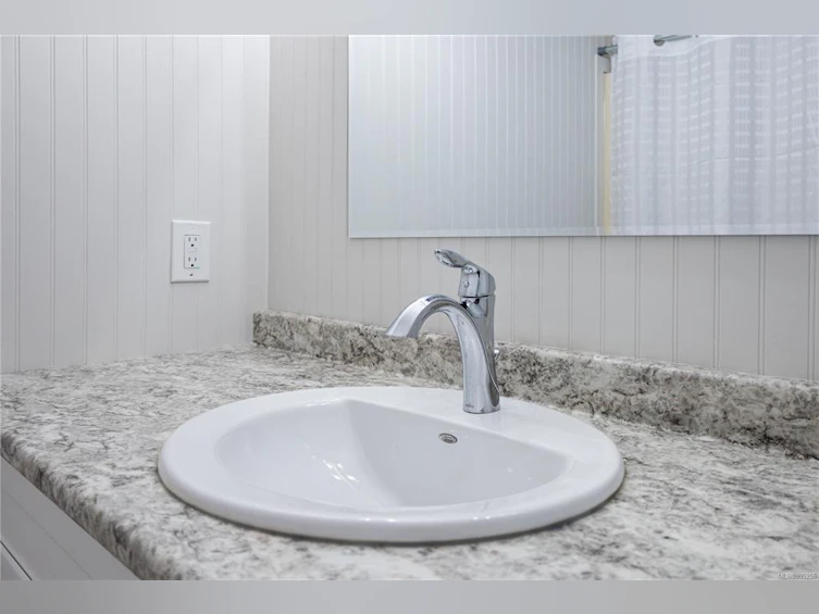2-3325 Island Highway, Campbell River, BC, V9W 2H9 - 19