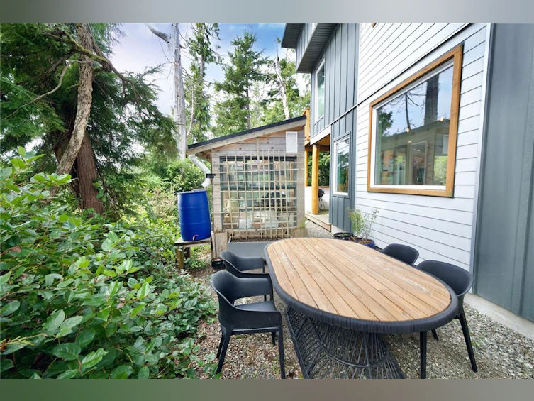 623 Yew Wood Road, Tofino, BC, V0R 2Z0 - 36