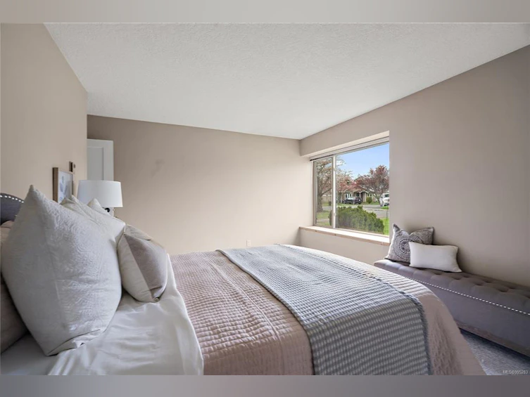 9615 Barnes Place, Sidney, BC, V8L 4X7 - 14