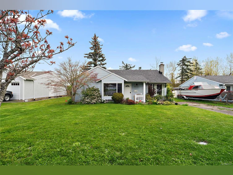 9615 Barnes Place, Sidney, BC, V8L 4X7 - 20