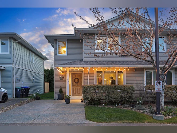 103-1500 Cumberland Road, Courtenay, BC, V9N 2E9 - 2
