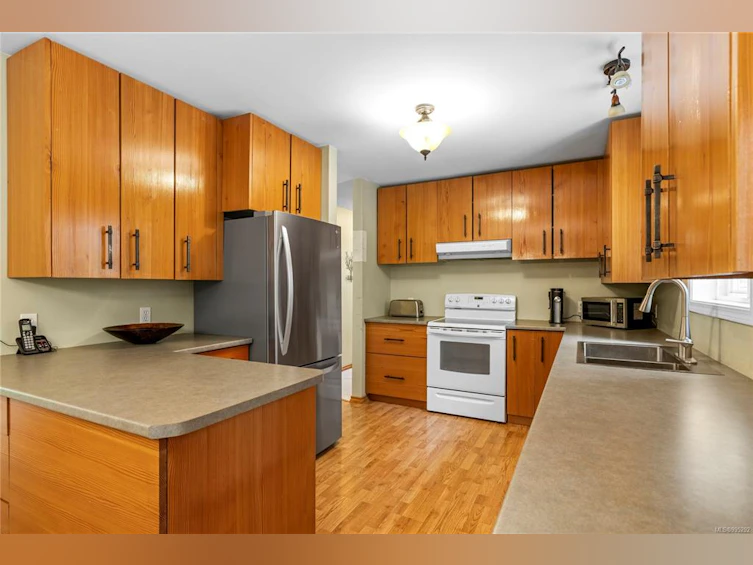 1311 Dobson Road, Errington, BC, V0R 1V0 - 18
