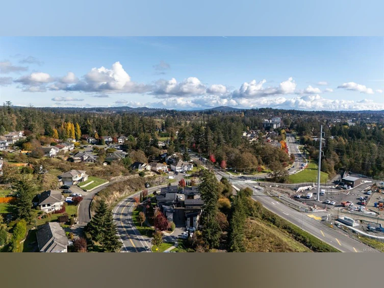 8-2311 Watkiss Way, View Royal, BC, V9B 6J6 - 24