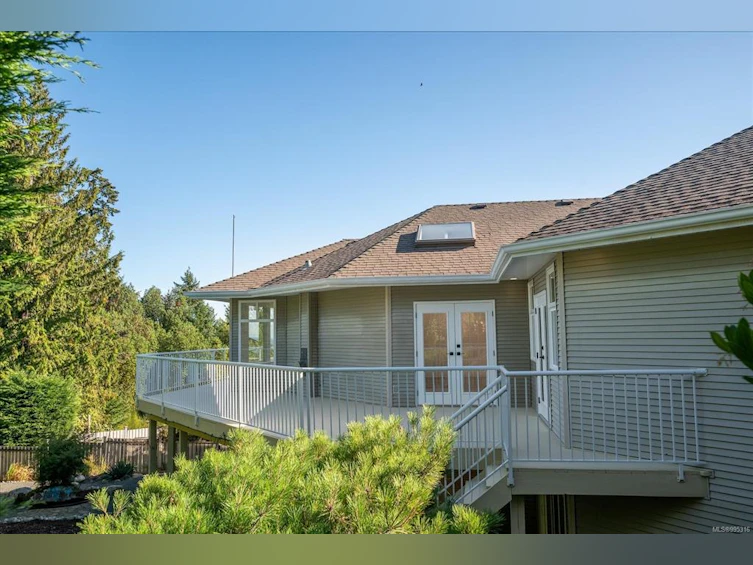 6608 Golden Eagle Way, Nanaimo, BC, V9V 1P8 - 33