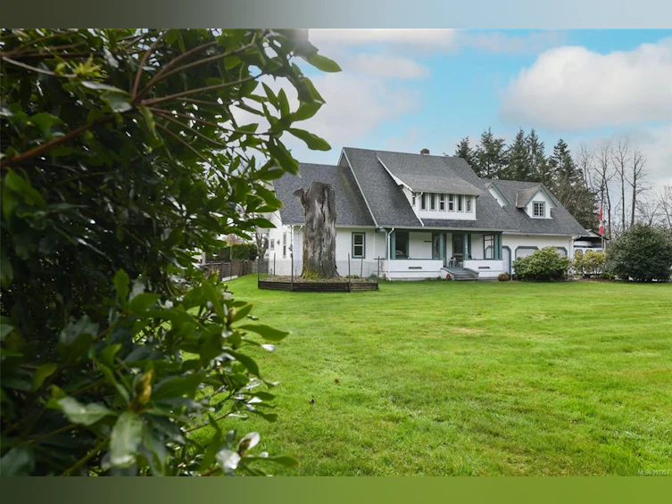 1810 Cumberland Road, Courtenay, BC, V9N 2E9 - 4