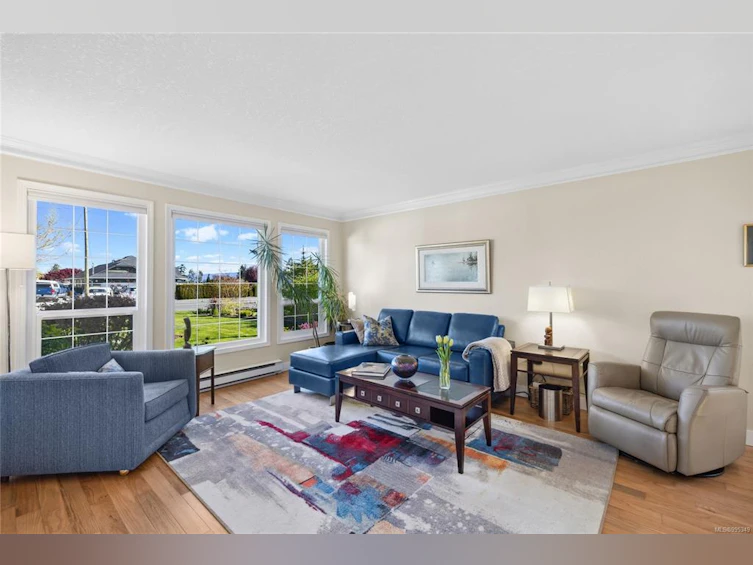 879 Temple Street, Parksville, BC, V9P 1B1 - 2