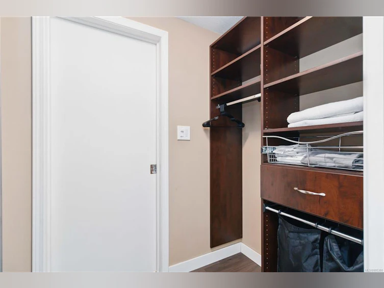 613-160 Wilson Street, Victoria, BC, V9A 7P9 - 27