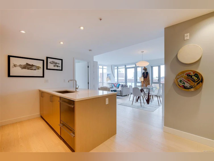 609-838 Broughton Street, Victoria, BC, V8W 1E4 - 3