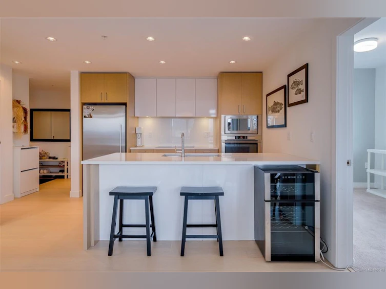 609-838 Broughton Street, Victoria, BC, V8W 1E4 - 20