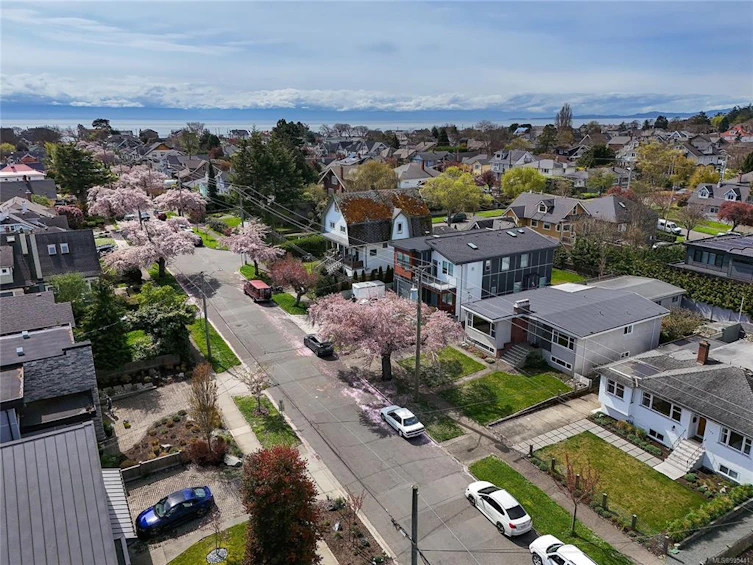 112 Moss Street, Victoria, BC, V8V 4M3 - 52
