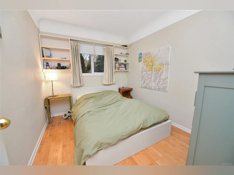 984 Brighton Crescent, Victoria, BC, V8S 2G5 - 10