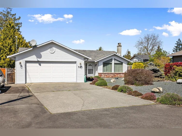 767 Fairwind Avenue, Parksville, BC, V9P 1B2 - 27