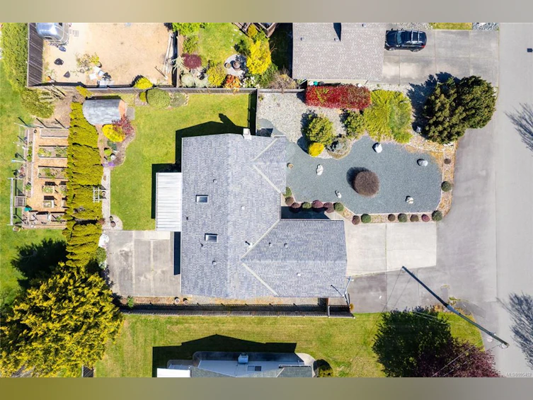 767 Fairwind Avenue, Parksville, BC, V9P 1B2 - 40