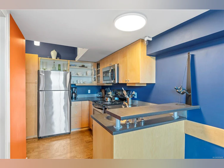 303-524 Yates Street, Victoria, BC, V8W 1K8 - 14