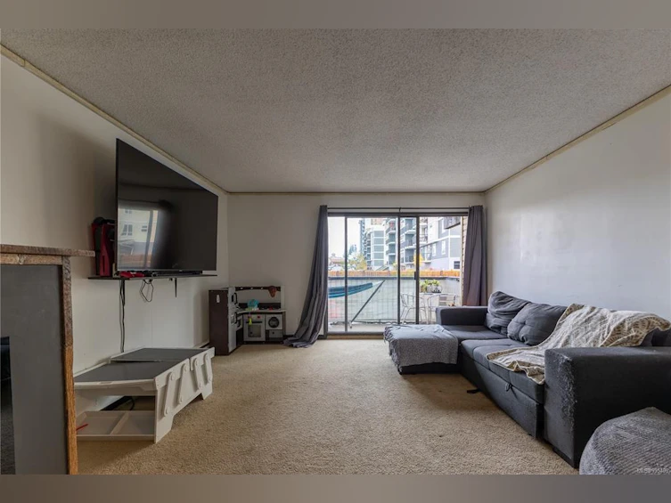 208-585 Dogwood Street, Campbell River, BC, V9W 6T6 - 4