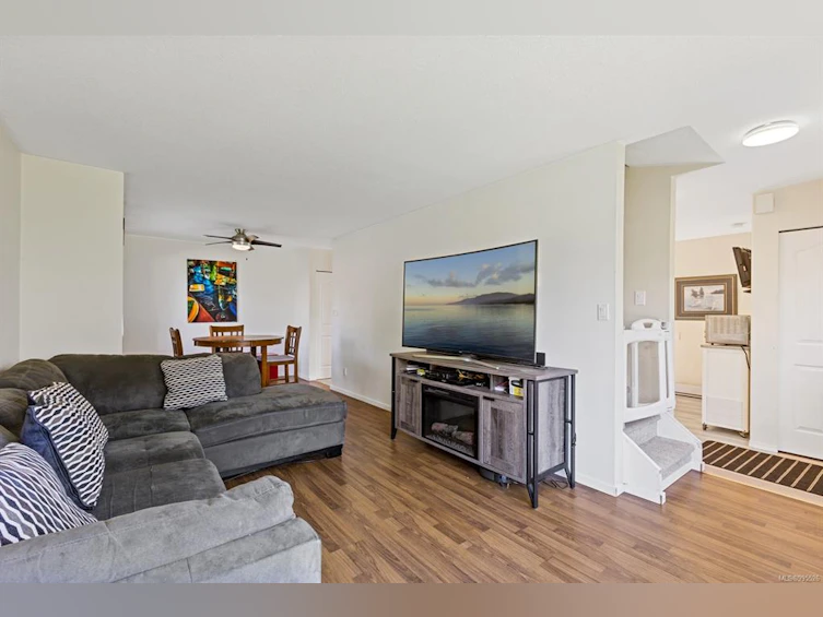 B-106 Mitchell Place, Courtenay, BC, V9N 8P3 - 8