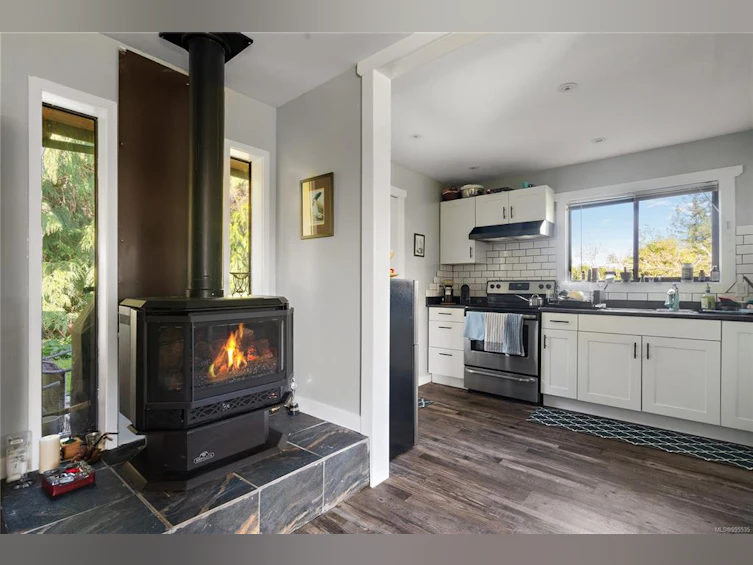8643 Aldous Terrace, North Saanich, BC, V8L 1L3 - 30