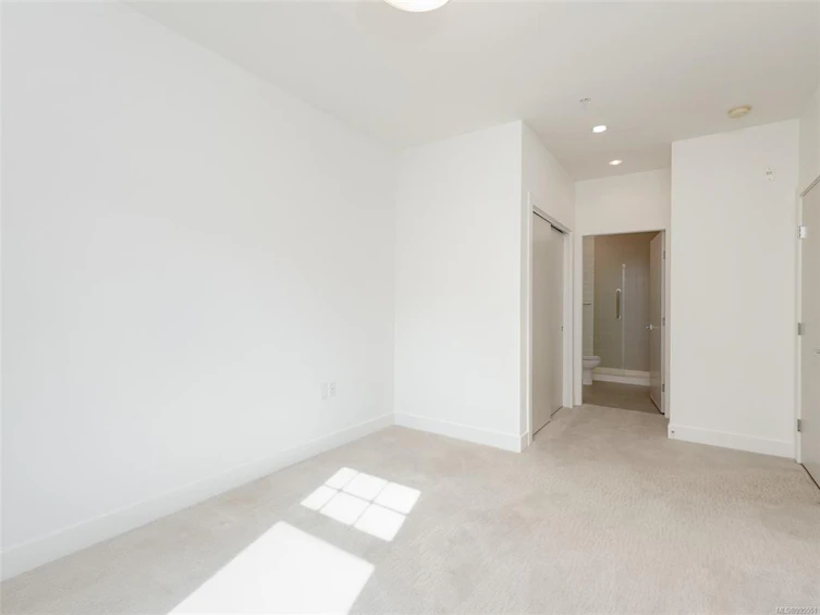 203-2580 Penrhyn Street, Saanich, BC, V8N 1G3 - 18