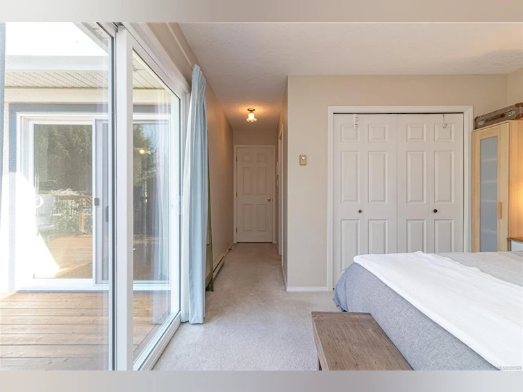 4288 Quadra Street, Saanich, BC, V8X 1L6 - 19