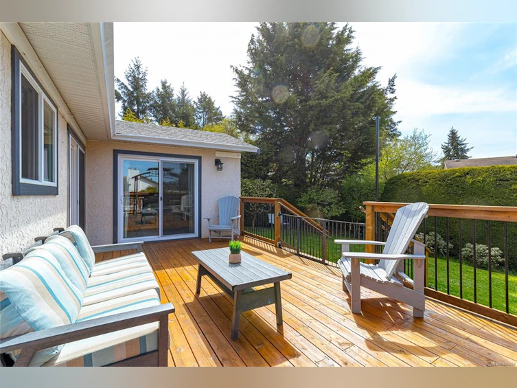 4288 Quadra Street, Saanich, BC, V8X 1L6 - 27