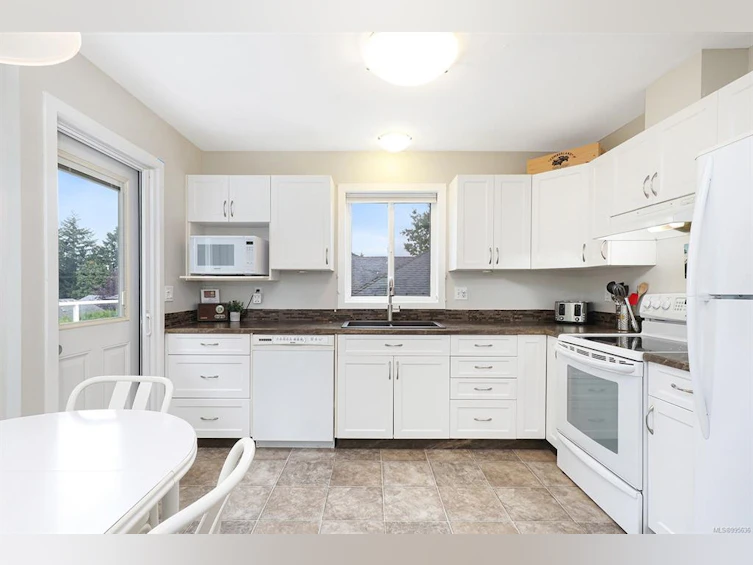 2269 Walbran Drive, Courtenay, BC, V9N 9E4 - 13