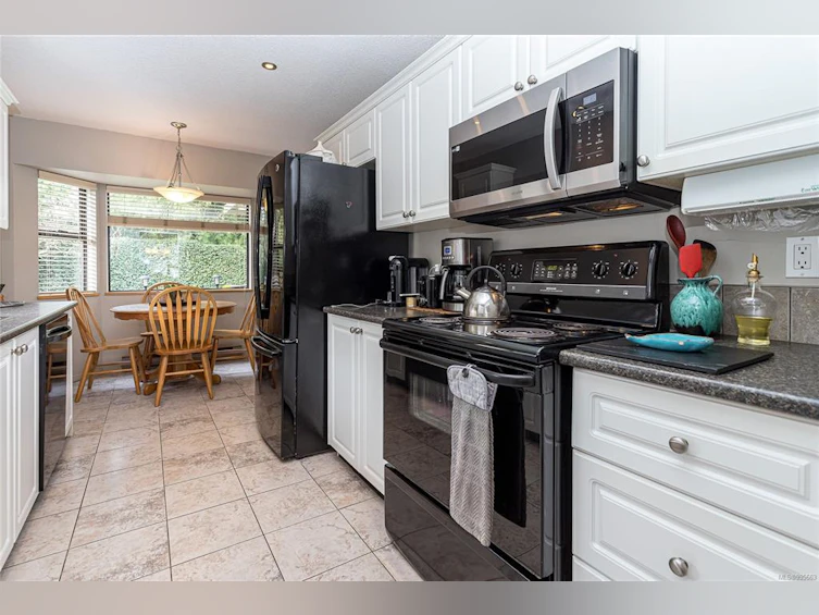 542 Eaglecrest Drive, Qualicum Beach, BC, V9K 1E3 - 19