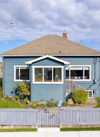 226 Roberts Street