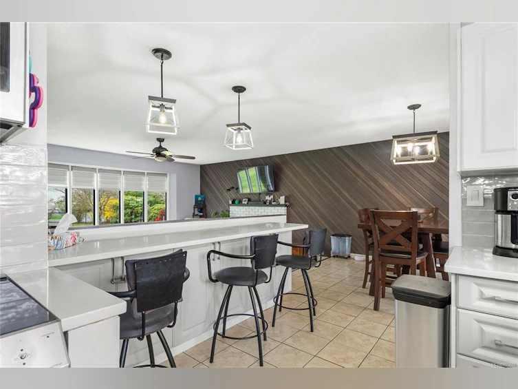 951 Northmore Road, Campbell River, BC, V9W 3L4 - 3