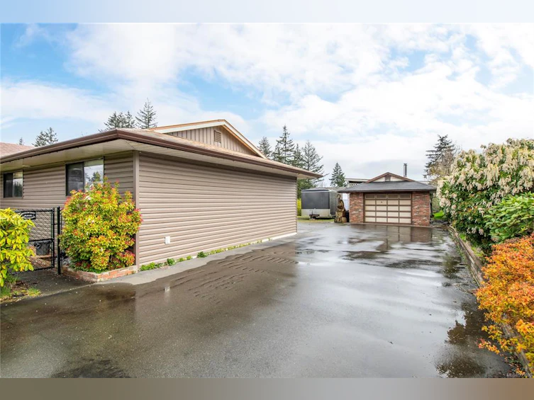 951 Northmore Road, Campbell River, BC, V9W 3L4 - 10