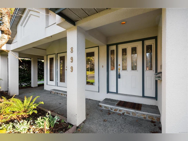 899 Kentwood Lane, Saanich, BC, V8Y 3C6 - 32