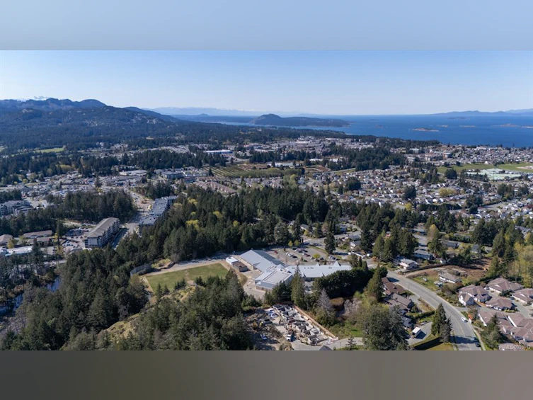 5283 Nelsonwoods Place, Nanaimo, BC, V9T 6R4 - 43