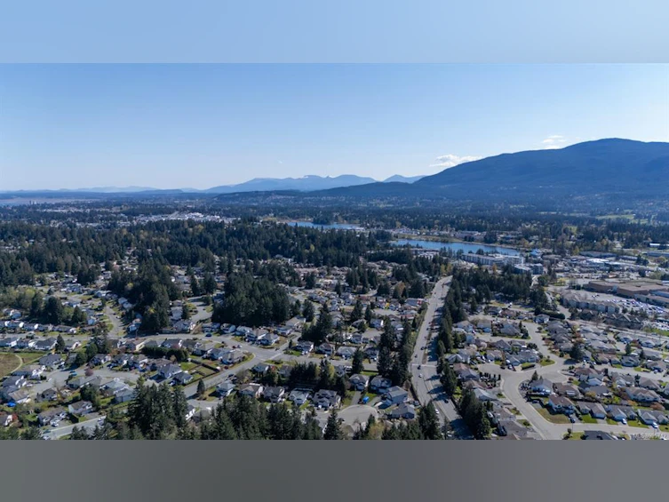 5283 Nelsonwoods Place, Nanaimo, BC, V9T 6R4 - 46