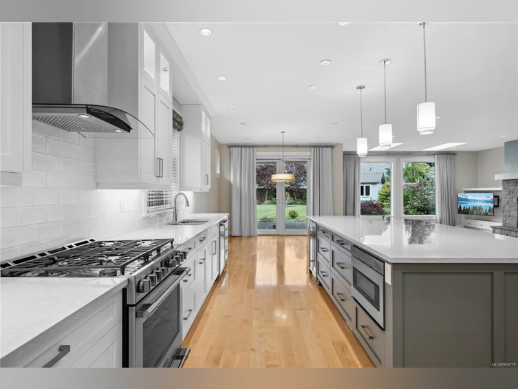 571 Soriel Road, Parksville, BC, V9P 2Z7 - 9