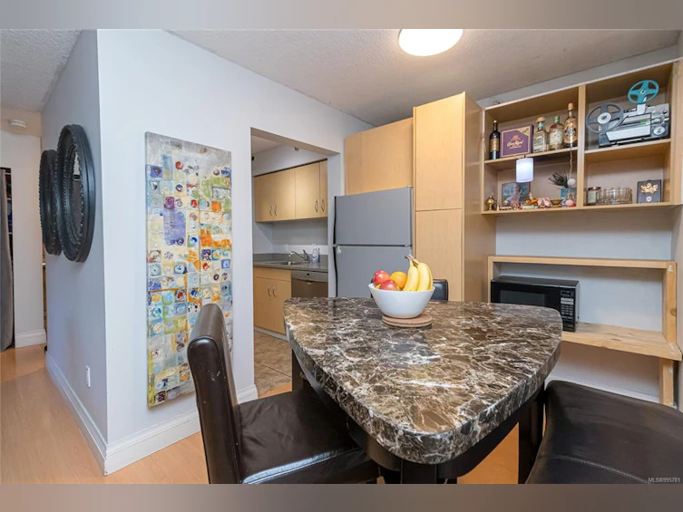 110-2757 Quadra Street, Victoria, BC, V8T 4E5 - 12