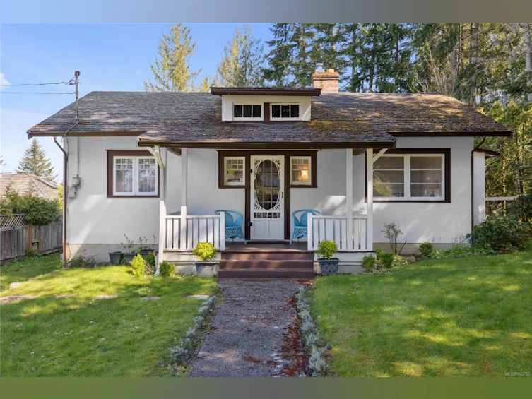 634 Jones Street, Qualicum Beach, BC, V9K 1H2 - 6