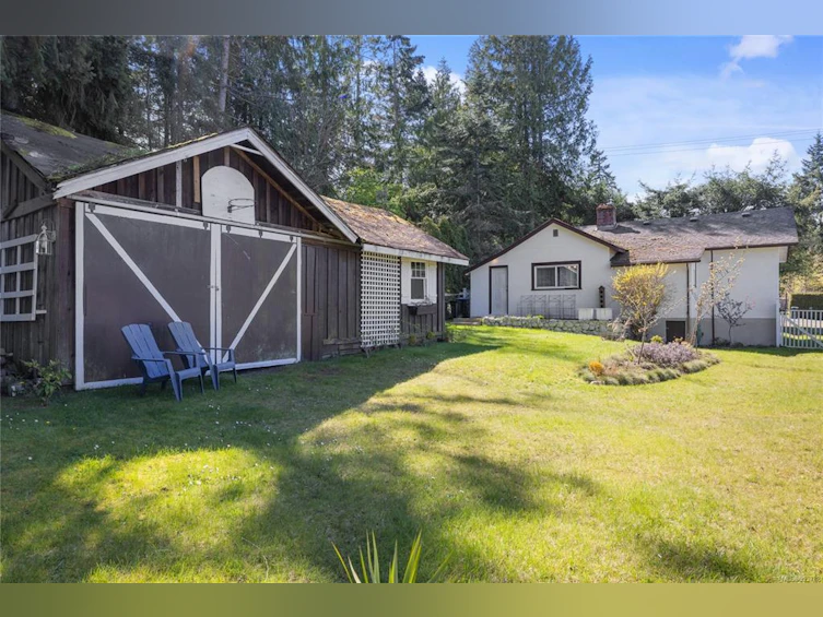 634 Jones Street, Qualicum Beach, BC, V9K 1H2 - 22