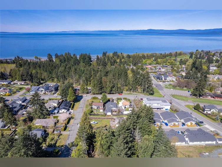 634 Jones Street, Qualicum Beach, BC, V9K 1H2 - 39