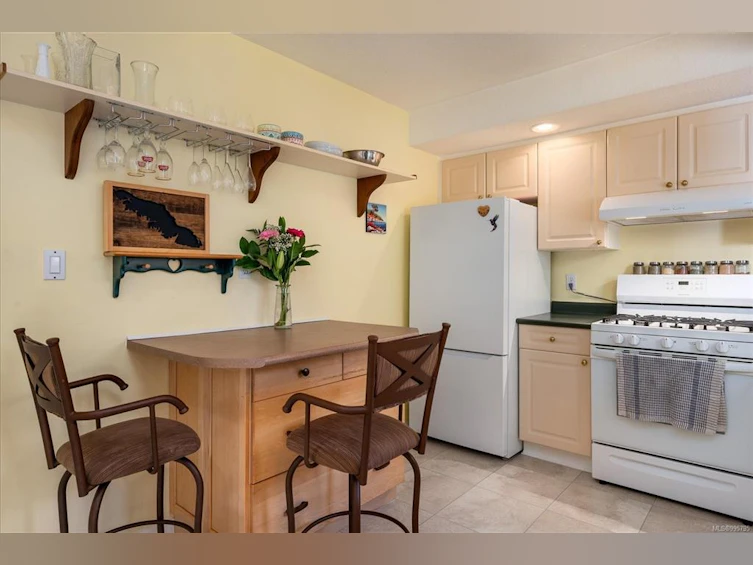 1156 3rd Avenue, Ladysmith, BC, V9G 1B3 - 12